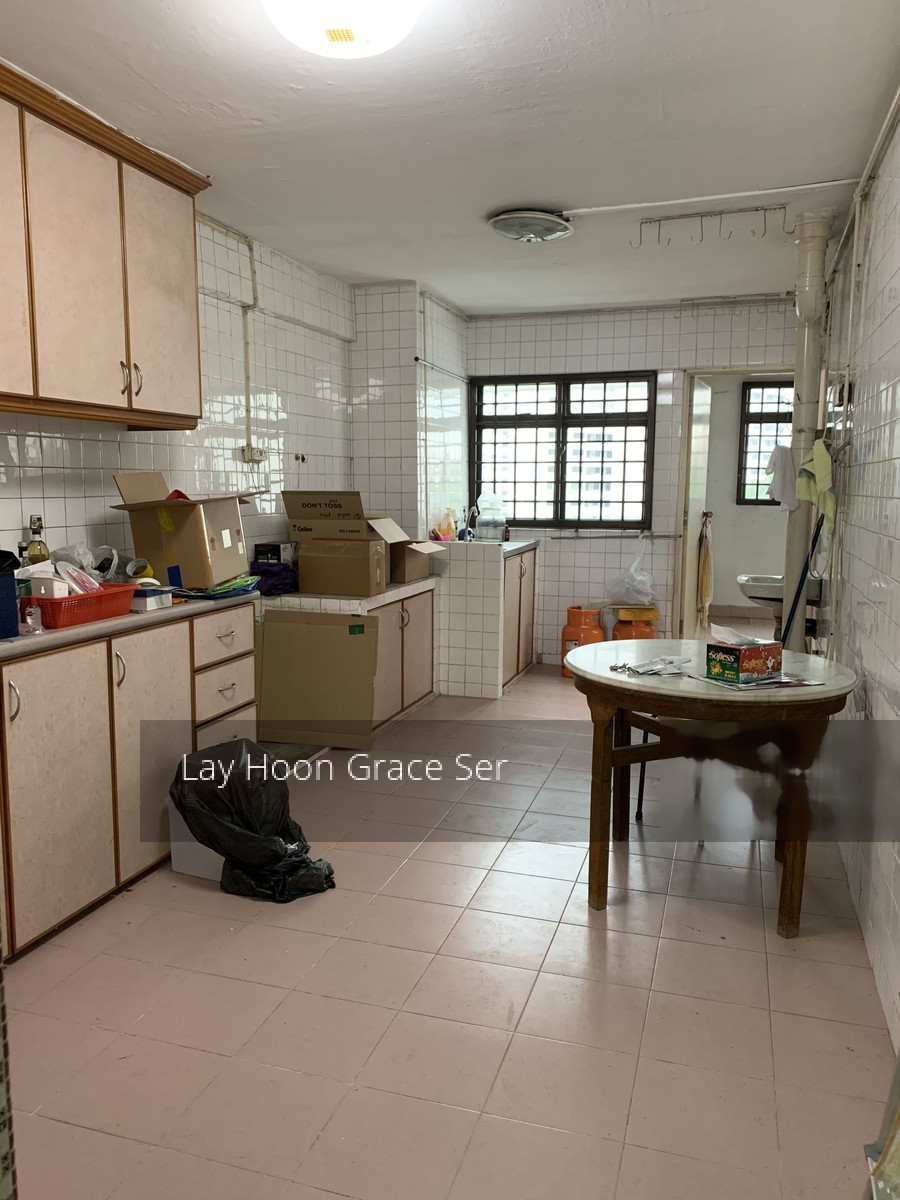 Blk 19 Hougang Avenue 3 (Hougang), HDB 3 Rooms #214230611
